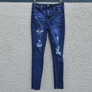 American Eagle distressed Super Hi-Rise Jegging size 6 28 inch inseam